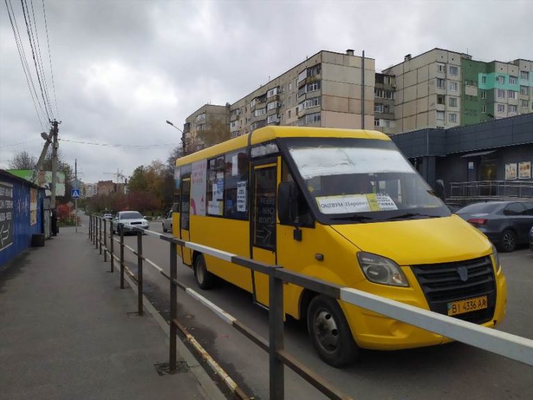 Як не заплутатися в маршрутці 28 у Хмельницькому