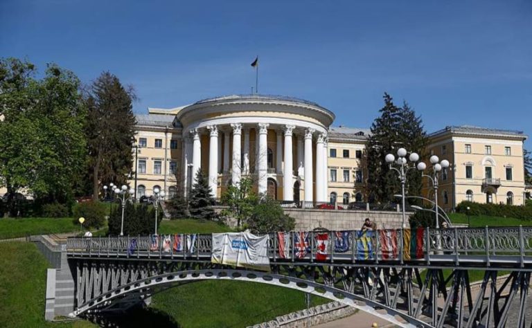 Жовтневий палац Києва