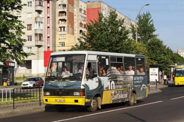 824 маршрутка Львів