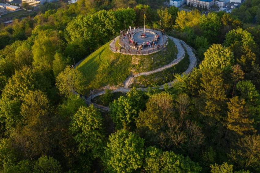 Високий Замок