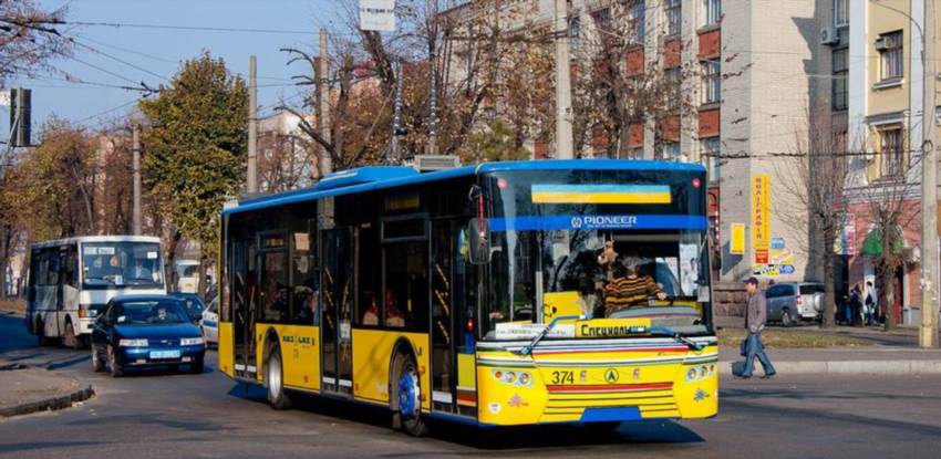 Тролейбус 8 Черкаси
