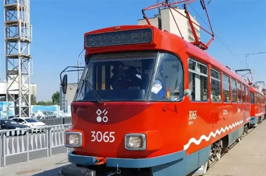 Трамвай 5 Дніпро