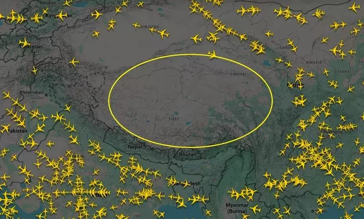 Справжні причини відсутності авіарейсів над Тибетом