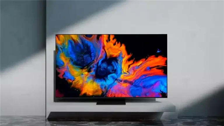 М'яке OLED-світло і яскравий LED