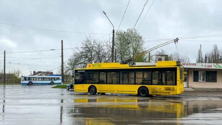 Щоденні ритми 2 тролейбуса в Рівному