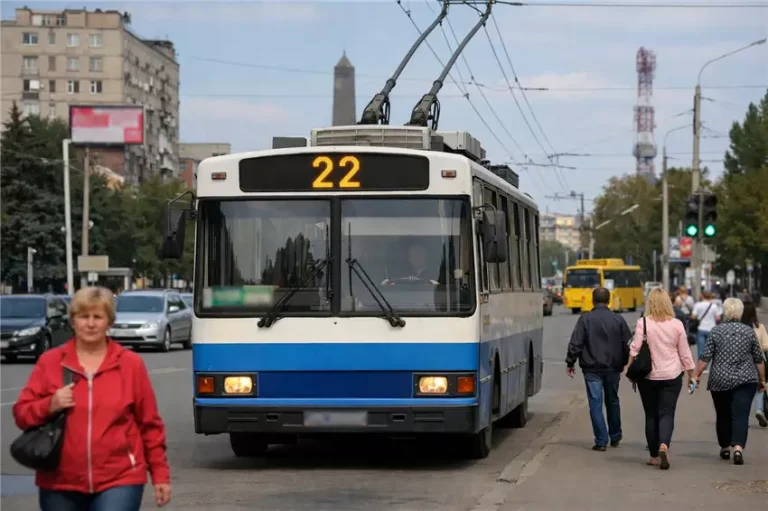 22 тролейбус Кривий Ріг – вичерпна лоція крізь кільцевий рейс