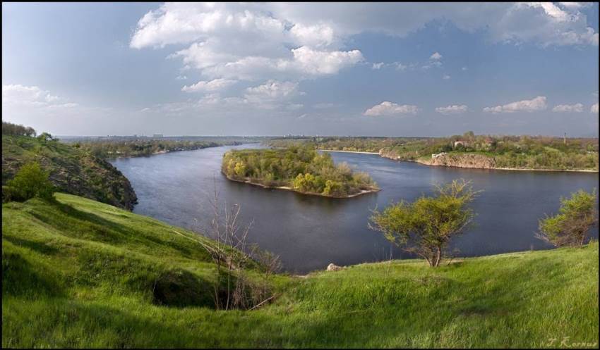 Де знаходиться острів Хортиця