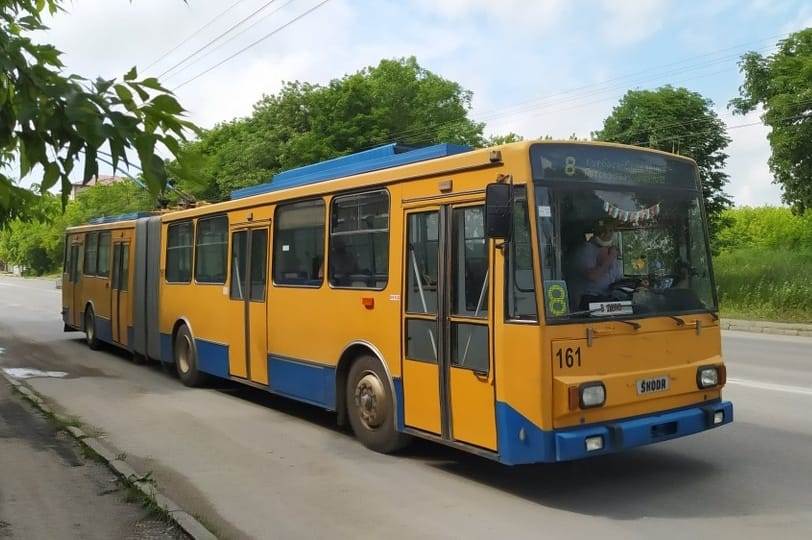 Тролейбус №8 у Тернополі