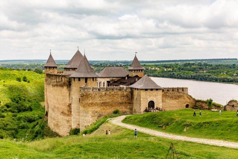 Що подивитись у Чернівецькій області