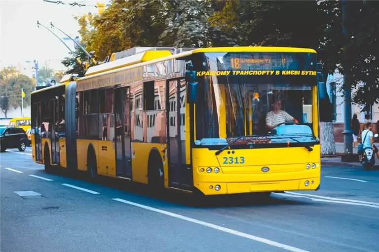 Тролейбус 14 маршрут Київ