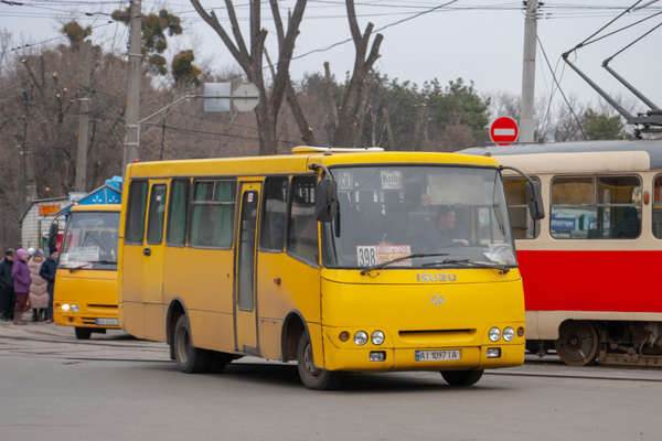 Маршрутне таксі 398 у Києві без прикрас - як ним користуватися