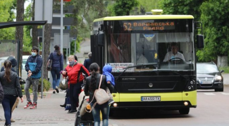 Що варто знати про маршрутку 525 у Львові перед поїздкою