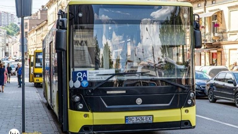 Чим живе маршрутка 8а Львів у 2026 році