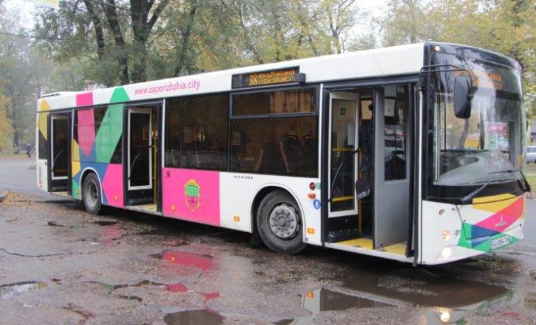 Як їздить 9-й тролейбус у Запоріжжі та що про нього треба знати
